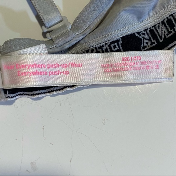 PINK bra 32C GUC see pic for condition - Picture 3 of 3